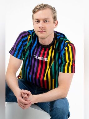 New GUESS Multicolor Vertical Stripe Logo Tee - Black Trim SZ L